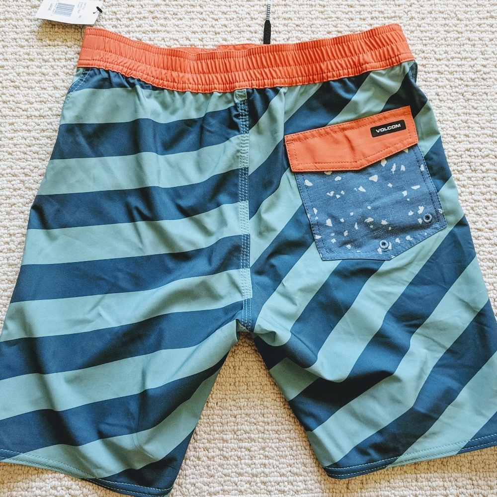 Volcom Boys Stripey Youth Boardshort with tags